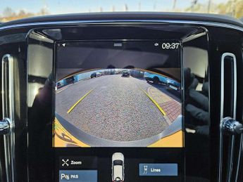 Volvo XC40 1.5 T3 [163] R DESIGN 5dr Geartronic