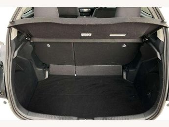 Toyota Yaris 1.5 Hybrid Design 5dr CVT