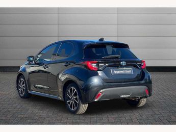 Toyota Yaris 1.5 Hybrid Design 5dr CVT