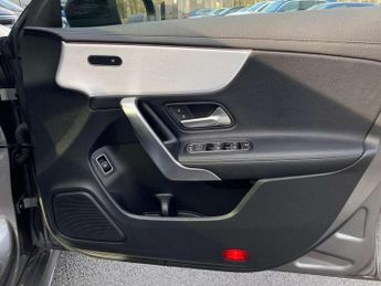 Mercedes-Benz CLA CLA 220d AMG Line Premium + Night Ed 4dr Tip Auto