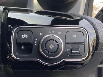 Mercedes-Benz CLA CLA 220d AMG Line Premium + Night Ed 4dr Tip Auto