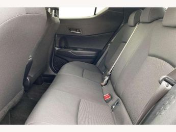 Toyota C-HR 1.8 Hybrid Design 5dr CVT