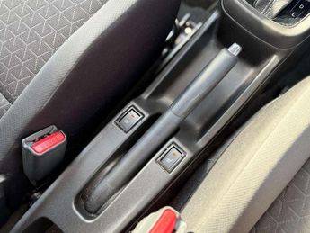 Suzuki Swift 1.2 Mild Hybrid Motion 5dr CVT