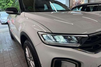 Volkswagen T-Roc 1.5 TSI Life 5dr DSG