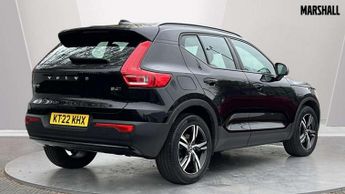 Volvo XC40 2.0 B4P Plus Dark 5dr AWD Auto