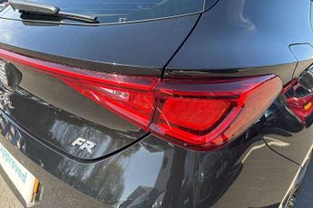 SEAT Leon 1.5 eTSI 150 FR Black Edition 5dr DSG [DAP]