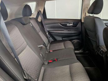 Nissan X-Trail 1.7 dCi N-Connecta 5dr CVT