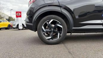 Nissan Juke 1.6 Hybrid N-Connecta 5dr Auto