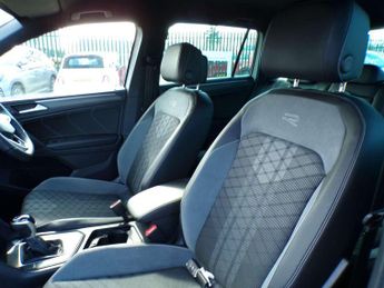 Volkswagen Tiguan 1.5 TSI 150 R-Line Edition 5dr DSG