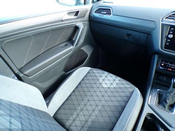 Volkswagen Tiguan 1.5 TSI 150 R-Line Edition 5dr DSG