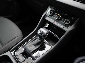 Skoda Karoq 1.0 TSI SE 5dr DSG