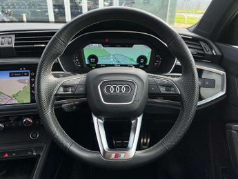 Audi Q3 35 TFSI S Line 5dr S Tronic [Leather]