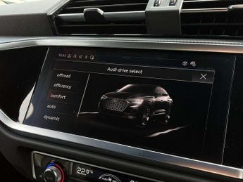 Audi Q3 35 TFSI S Line 5dr S Tronic [Leather]