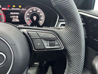 Audi A4 40 TFSI 204 Black Edition 4dr S Tronic