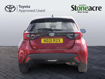 Toyota Yaris 1.5 Hybrid Design 5dr CVT
