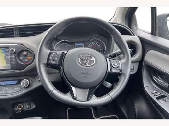 Toyota Yaris 1.5 Hybrid Icon Tech 5dr CVT