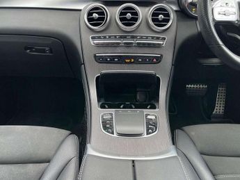 Mercedes-Benz GLC GLC 220d 4Matic AMG Line 5dr 9G-Tronic