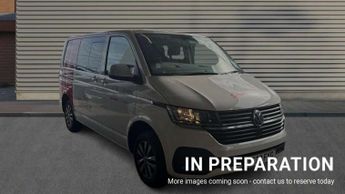 Volkswagen Transporter 2.0 TDI 150 Highline Kombi Van DSG