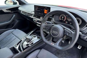 Audi A4 Avant 35 TFSI Black Edition 5dr S Tronic