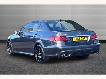 Mercedes-Benz E-Class E220 BlueTEC AMG Night Ed Premium 4dr 7G-Tronic