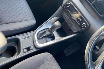 Toyota Yaris 1.5 Hybrid Icon 5dr CVT