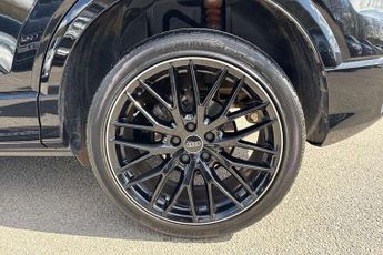 Audi Q2 35 TFSI Black Edition 5dr S Tronic