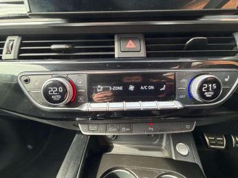 Audi A4 Avant 40 TFSI 204 Black Edition 5dr S Tronic