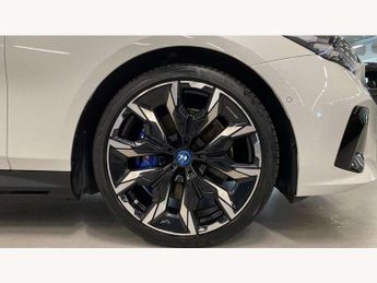 BMW 5 Series 550e xDrive M Sport 4dr Auto