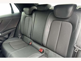 Audi Q2 35 TFSI Black Edition 5dr S Tronic