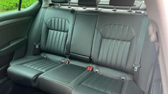 Skoda Superb 2.0 TDI CR SE L 5dr DSG