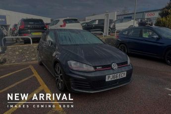 Volkswagen Golf GTi 2.0 TSI GTI 5dr DSG [Nav]