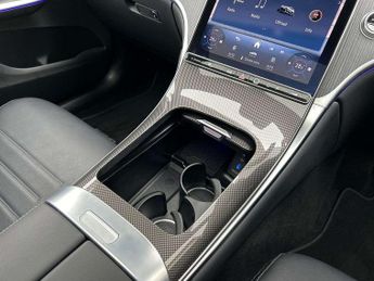 Mercedes-Benz GLC GLC 300 4Matic AMG Line Premium Plus 5dr 9G-Tronic