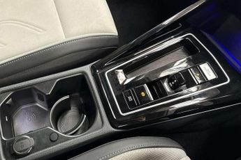 Volkswagen Golf 1.5 eTSI Style 5dr DSG