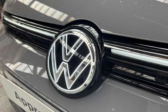 Volkswagen Golf 1.5 eTSI Style 5dr DSG