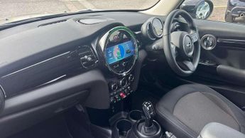MINI Hatchback 1.5 Cooper Classic 3dr Auto