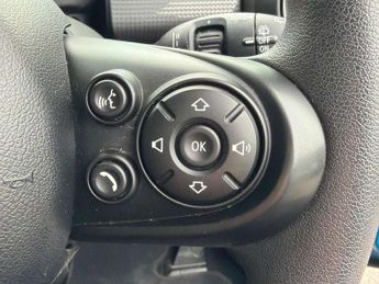 MINI Hatchback 5dr 1.5 Cooper Classic II 5dr Auto