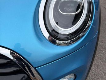 MINI Hatchback 5dr 1.5 Cooper Classic II 5dr Auto