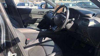 Toyota C-HR 1.8 Hybrid Excel 5dr CVT