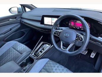 Volkswagen Golf 1.5 eTSI 150 R-Line 5dr DSG