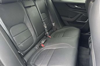 Jaguar XE 2.0 P250 R-Dynamic Black 4dr Auto