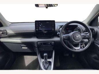 Toyota Yaris 1.5 Hybrid Design 5dr CVT