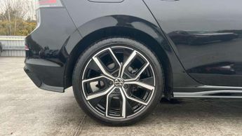 Volkswagen Golf 1.5 eTSI 150 Black Edition 5dr DSG