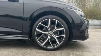 Volkswagen Golf 1.5 eTSI 150 Black Edition 5dr DSG