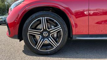 Mercedes-Benz GLC GLC 220d 4Matic AMG Line Premium 5dr 9G-Tronic