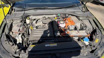 Volkswagen Golf 1.4 TSI eHybrid Style 5dr DSG