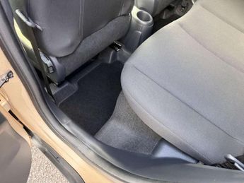 Toyota Aygo X 1.0 VVT-i Edge 5dr Auto