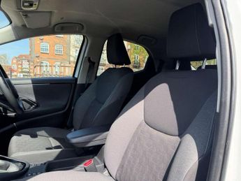 Toyota Yaris 1.5 Hybrid Design 5dr CVT