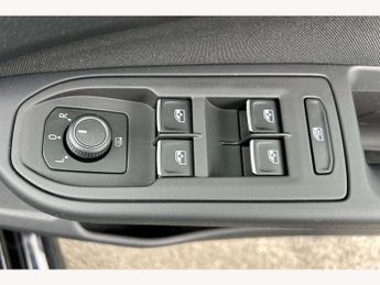 Volkswagen Golf 1.5 eTSI 150 Active 5dr DSG
