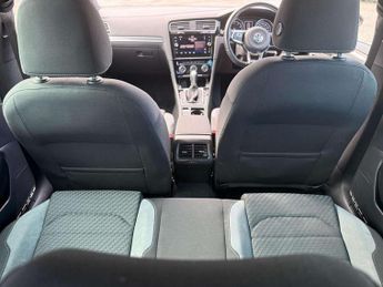 Volkswagen Golf 1.5 TSI EVO 150 R-Line 5dr DSG