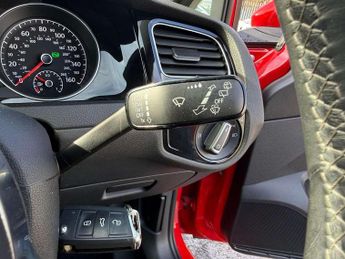 Volkswagen Golf 1.5 TSI EVO 150 R-Line 5dr DSG